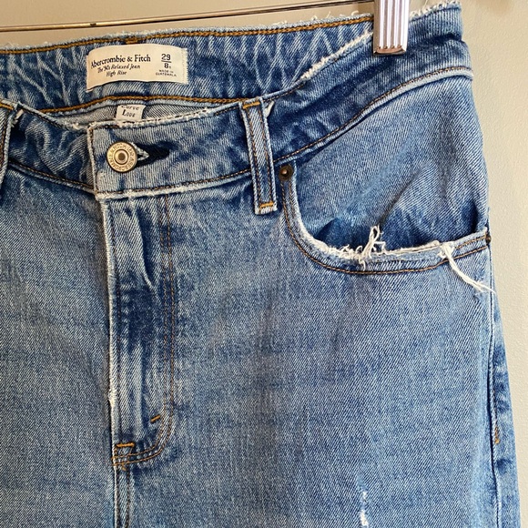 Abercrombie & Fitch 90s Relaxed High Rise Curve Love Jeans Size 29 - Picture 6 of 14